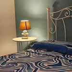 Casa Raffaella And