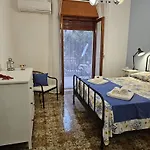 Casa Raffaella And * Giardini-Naxos